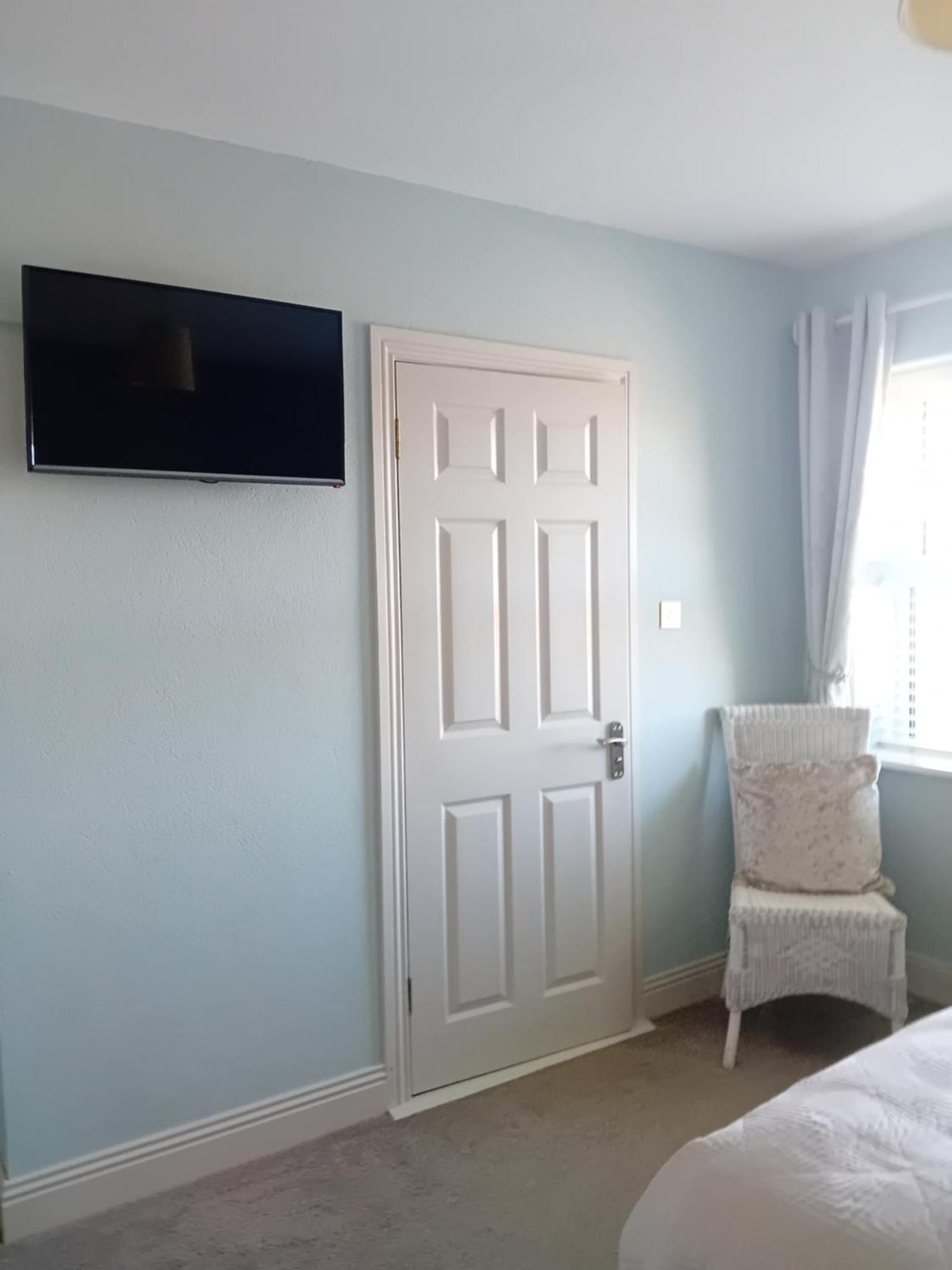 Fairwinds Guest Accommodation Дулин Екстериор снимка