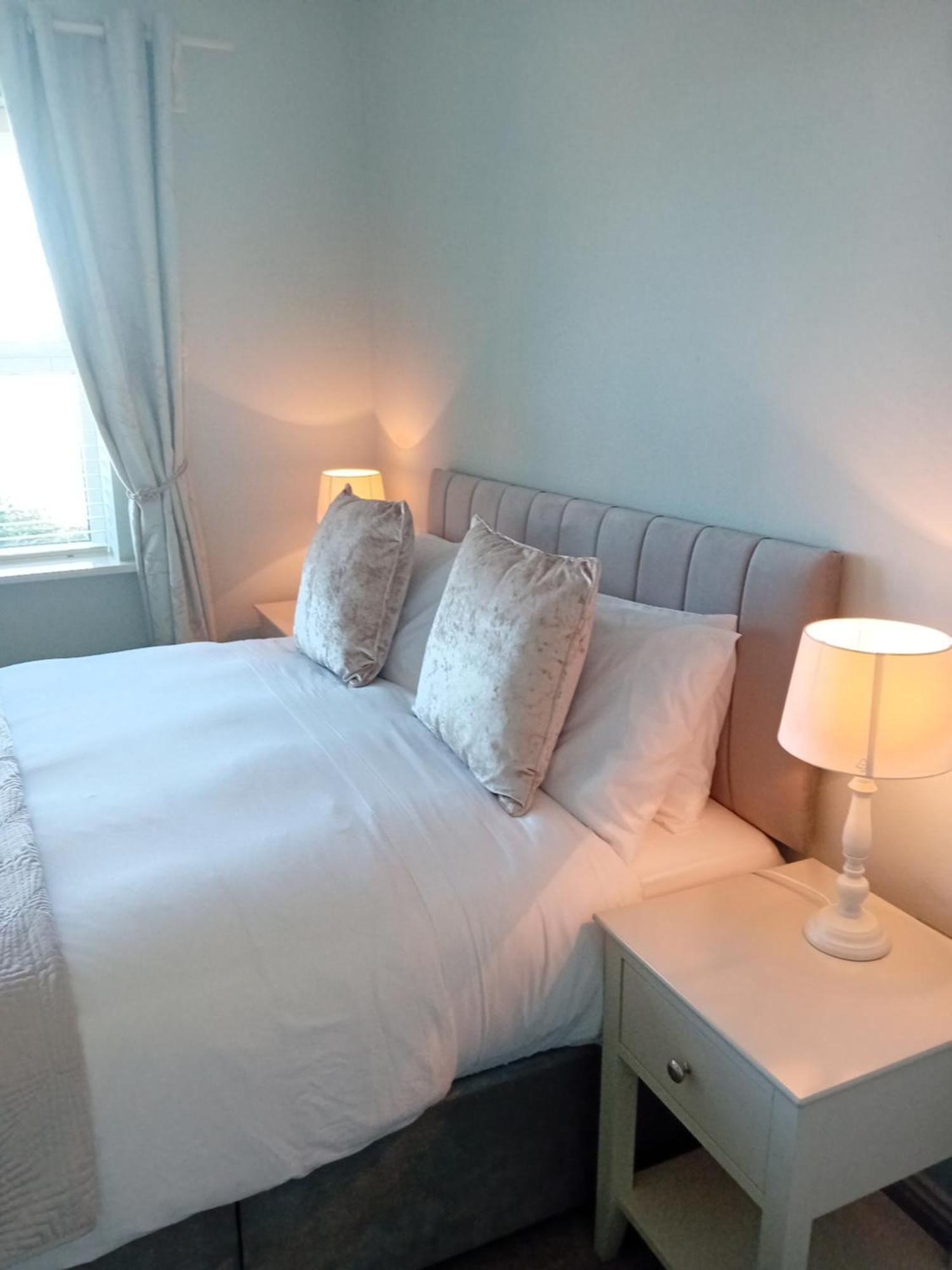 Fairwinds Guest Accommodation Дулин Екстериор снимка
